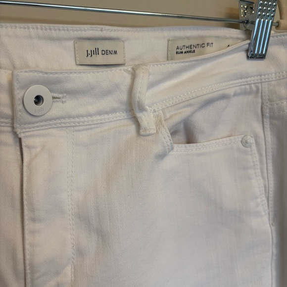 J. Jill White Denim Pants Authentic Fit Slim Ankle - size 10 petite. - Picture 4 of 11